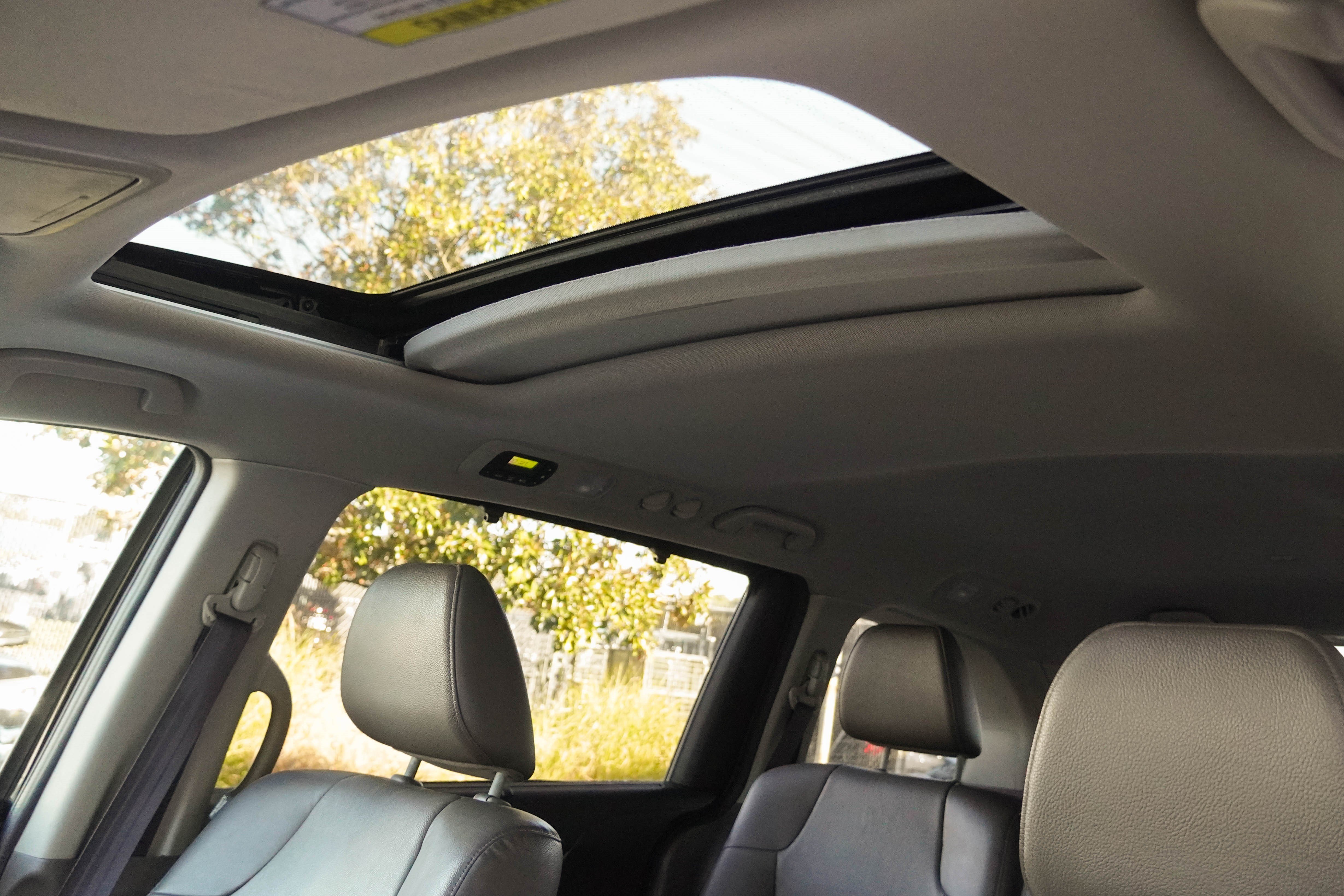 Used 2017 Honda Odyssey EX-L image 14