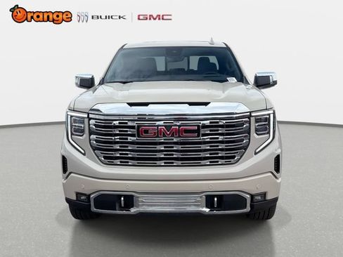 New 2026 GMC Sierra 1500 Denali w/ Denali Reserve Package AWD/4WD image 8