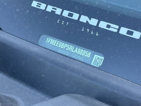 Used 2024 Ford Bronco Badlands AWD/4WD image 11