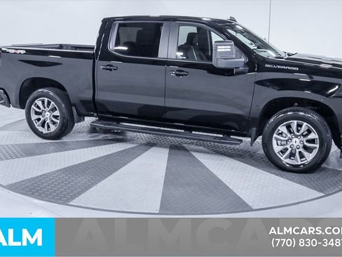 Used 2021 Chevrolet Silverado 1500 RST w/ Max Trailering Package image 13