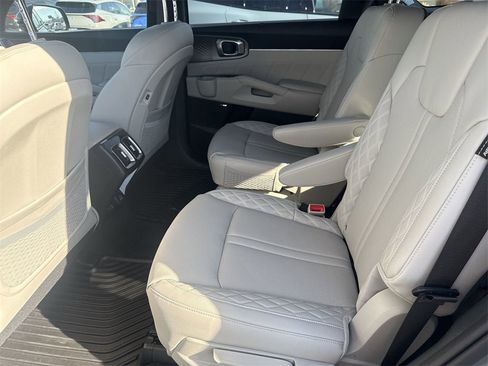 New 2026 Kia Sorento SX Prestige image 31