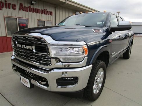 Used 2022 RAM 2500 Limited image 3