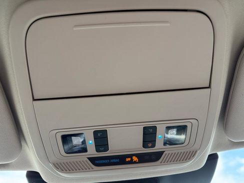 Used 2023 Ford Explorer XLT w/ Equipment Group 202A image 37