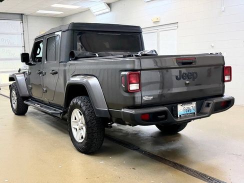 Used 2021 Jeep Gladiator Sport AWD/4WD image 8