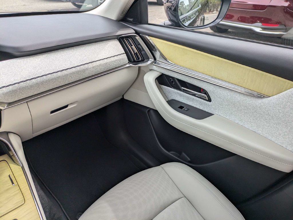 Certified 2026 MAZDA CX-90 3.3 Turbo S w/ Premium Plus AWD/4WD image 18