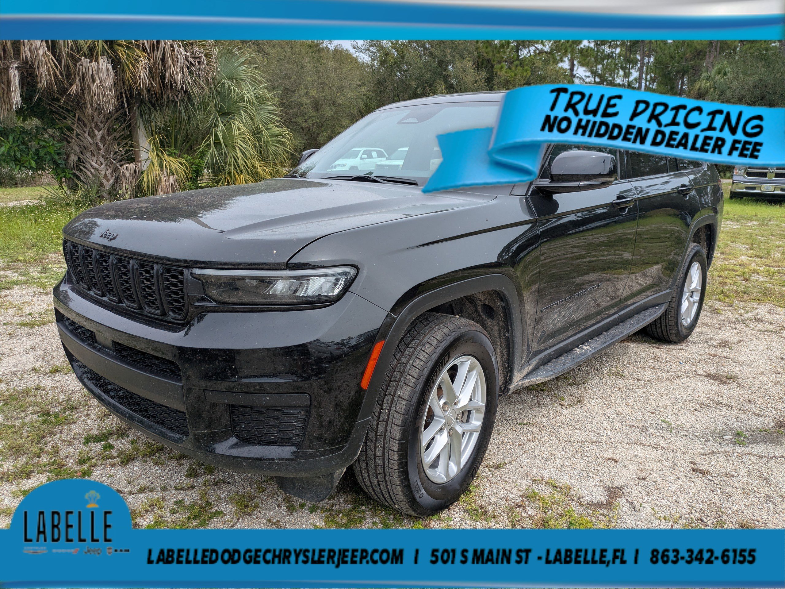 Used 2025 Jeep Grand Cherokee L Altitude RWD image 4