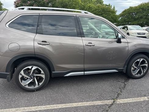 Certified 2024 Subaru Forester Touring w/ Convenience Package AWD/4WD image 4