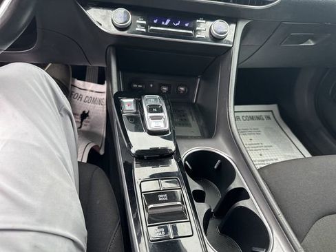 Used 2022 Hyundai Sonata SEL w/ Convenience Package image 16