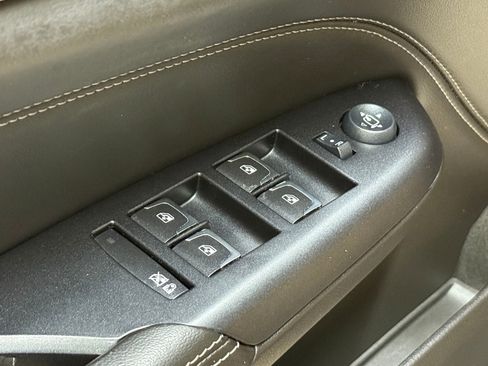 Used 2015 Cadillac SRX Performance w/ Driver Awareness Package image 25