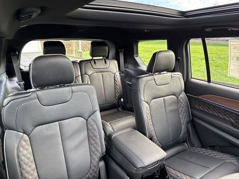 New 2025 Jeep Grand Cherokee L Summit w/ Obsidian Package AWD/4WD image 33