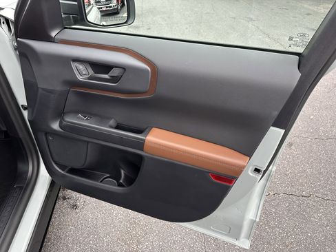 Used 2024 Ford Bronco Sport Outer Banks image 13