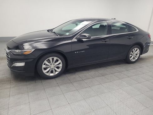 Used 2021 Chevrolet Malibu LT FWD image 2