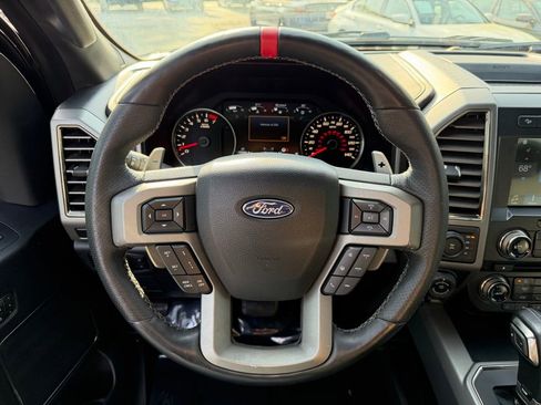 Used 2017 Ford F150 Raptor w/ Equipment Group 802A Luxury AWD/4WD image 16