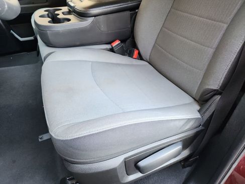 Used 2024 RAM 1500 Classic SLT image 16