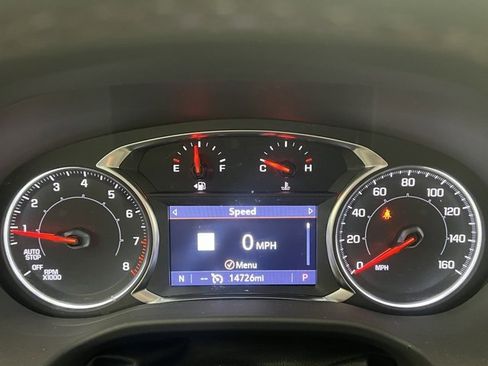 Used 2023 GMC Acadia SLT image 18