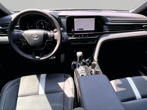 Used 2026 Toyota Camry SE w/ Convenience Package FWD image 16