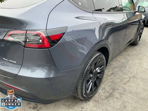 Used 2022 Tesla Model Y Long Range AWD/4WD image 82