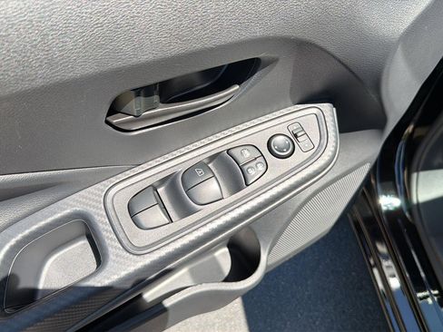 Used 2025 Nissan Versa S w/ S Plus Package FWD image 30