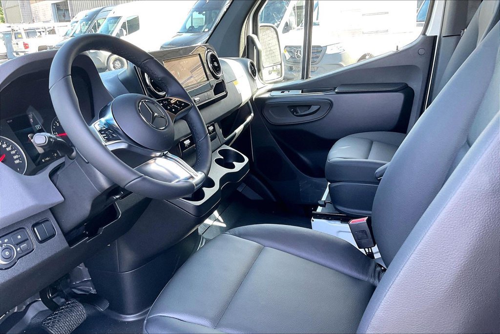 New 2026 Mercedes-Benz Sprinter 2500 image 7