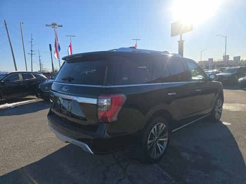 Used 2021 Ford Expedition Platinum image 5