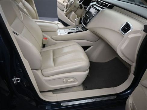 Used 2015 Nissan Murano SL w/ Cargo Package w/Cover image 12