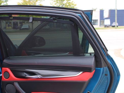 Used 2018 BMW X6 M image 79