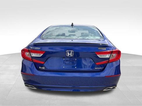 Used 2021 Honda Accord Sport image 4