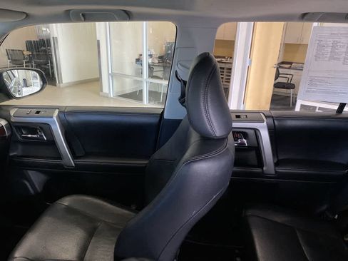 Used 2019 Toyota 4Runner Limited AWD/4WD image 12