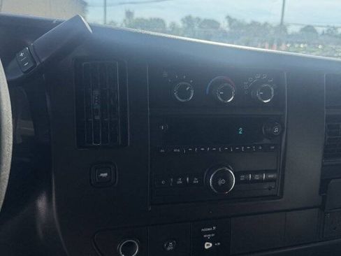 Used 2015 Chevrolet Express 2500 w/ Cold Climate Package RWD image 6