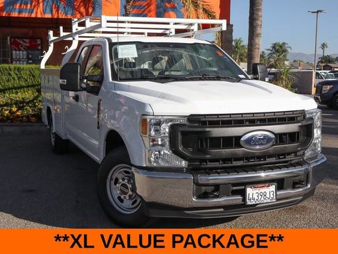 Used 2022 Ford F350 XL w/ Power Equipment Group RWD image 2