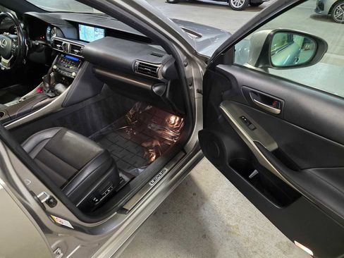 Used 2017 Lexus IS 350 AWD image 35