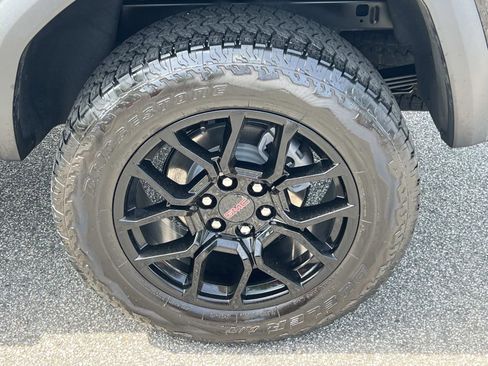 Used 2024 GMC Canyon Denali w/ LPO, Denali Black Edition AWD/4WD image 19