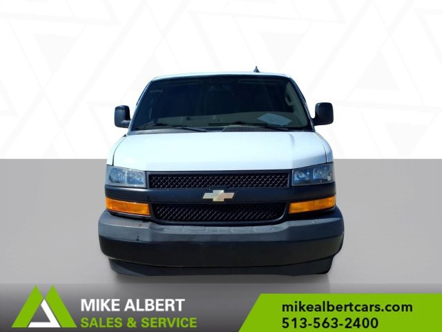 Used 2019 Chevrolet Express 2500 w/ Driver Convenience Package RWD image 2