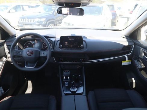 New 2026 Nissan Rogue SV AWD/4WD image 7