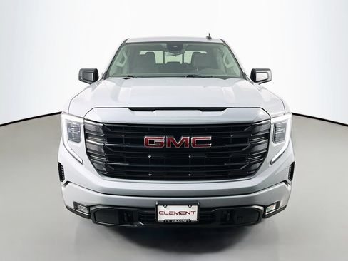 Used 2024 GMC Sierra 1500 Elevation w/ Preferred Package AWD/4WD image 3