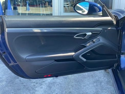 Used 2021 Porsche 718 Cayman GTS image 26