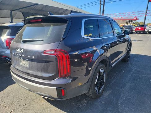 Used 2025 Kia Telluride S image 12