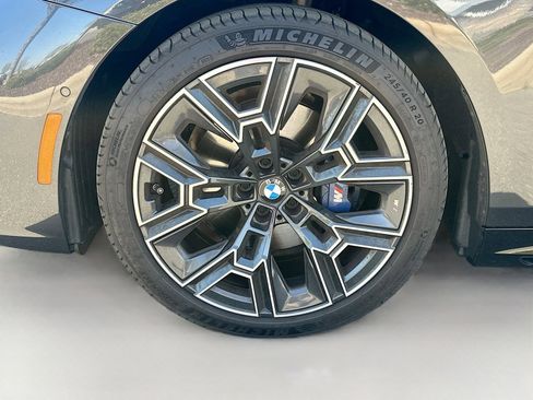 Used 2024 BMW 530i w/ M Sport Package image 31