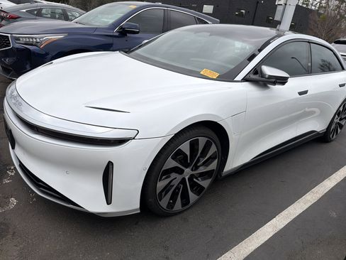 Used 2022 Lucid Air Grand Touring image 5