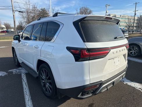 Used 2024 Lexus LX 600 F Sport image 7