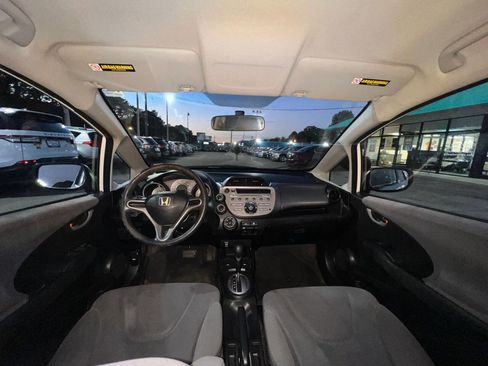 Used 2010 Honda Fit image 18