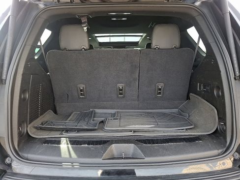 Used 2021 Chevrolet Tahoe Z71 w/ Z71 Signature Package image 28