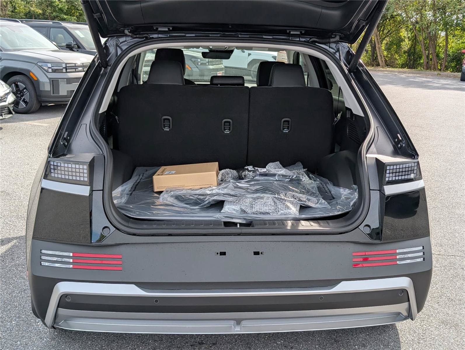 New 2027 Hyundai Ioniq 5 SEL AWD/4WD image 10