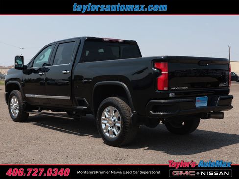 Used 2024 Chevrolet Silverado 3500 High Country w/ High Country Premium Package AWD/4WD image 63