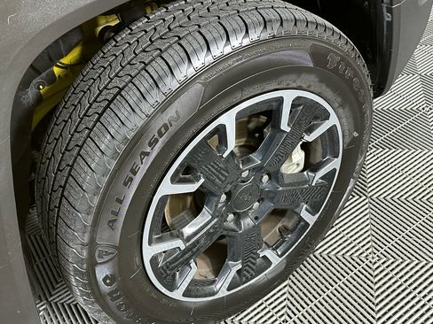 Used 2023 Jeep Renegade Trailhawk image 20