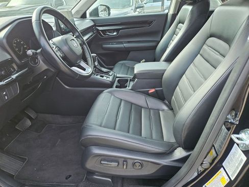 Used 2025 Honda CR-V EX-L image 11