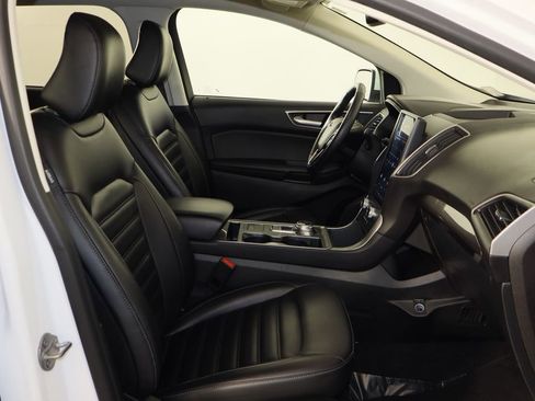 Used 2023 Ford Edge SEL image 19