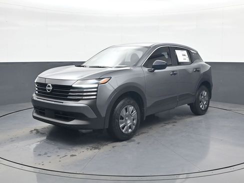 New 2026 Nissan Kicks S image 3