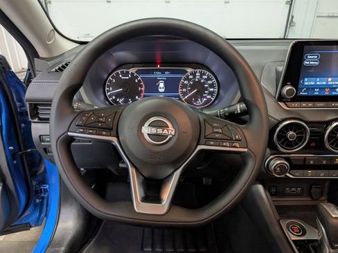 Used 2025 Nissan Sentra SV image 16