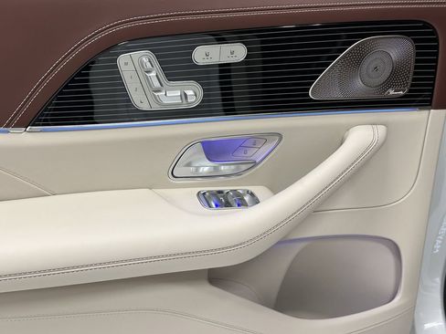 New 2026 Mercedes-Benz Maybach GLS 600 4MATIC image 31